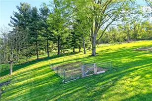 1188 Willowbrook Rd, Rostraver, PA 15012 - Photo 19