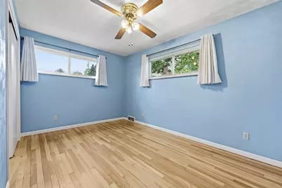 12000 Lee Dr, North Huntingdon, PA 15642 - Photo 17