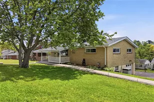 12000 Lee Dr, North Huntingdon, PA 15642 - Photo 3