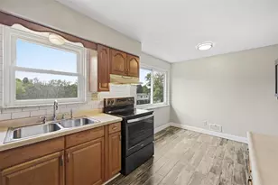 12000 Lee Dr, North Huntingdon, PA 15642 - Photo 9