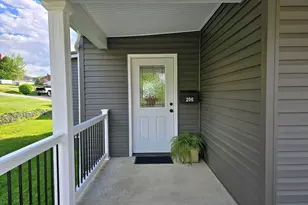 206 Shade St, Derry Boro, PA 15627 - Photo 9