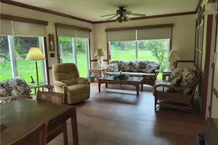 106 Elise Dr, Center Township, PA 16001 - Photo 23