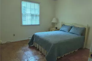 106 Elise Dr, Center Township, PA 16001 - Photo 15