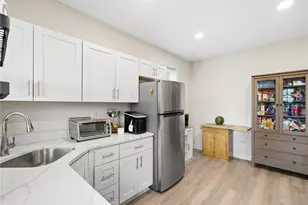 735 Ceres Wy, Pittsburgh, PA 15210 - Photo 11