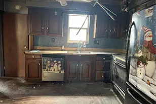 309 Crescent Ave, Ellwood City, PA 16117 - Photo 3