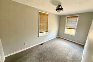 108 Eagle, Mt Pleasant Boro, PA 15666 - Photo 11