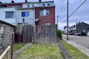 102 Jucunda St, Pittsburgh, PA 15210 - Photo 3