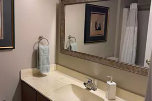 107 Glenwood Dr, Monroeville, PA 15146 - Photo 17