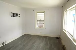 48 Locust St, Ellsworth Boro, PA 15331 - Photo 7