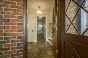 601 Winfield St, Bridgeville, PA 15017 - Photo 5