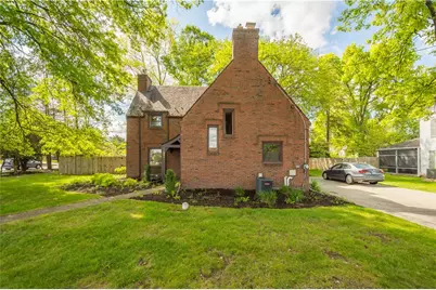 601 Winfield Street, Bridgeville, PA 15017 - Photo 3
