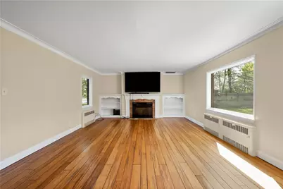 601 Winfield Street, Bridgeville, PA 15017 - Photo 13