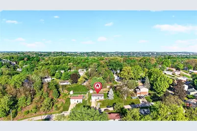 417 Peters Dr, Pittsburgh, PA 15116 - Photo 11
