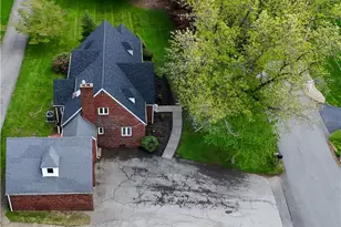 106 Milheim Dr, Center Township, PA 16001 - Photo 15