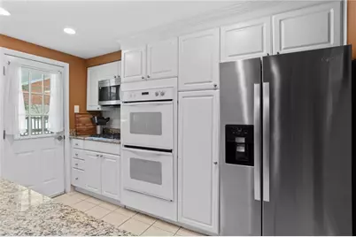 1049 Windermere Dr., Pittsburgh, PA 15218 - Photo 13