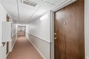 611 Calais Dr, Pittsburgh, PA 15237 - Photo 15