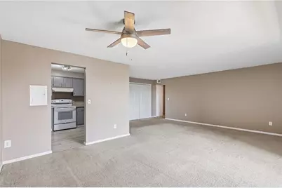 611 Calais Drive #4204, Pittsburgh, PA 15237 - Photo 5