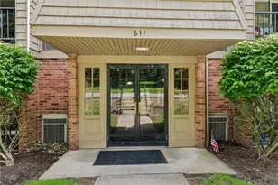 611 Calais Dr, Pittsburgh, PA 15237 - Photo 19