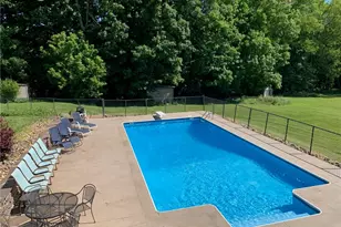6424 Churchill Rd, Bethel Park, PA 15102 - Photo 41