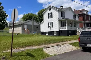 20 Maple St, Masontown, PA 15461 - Photo 3