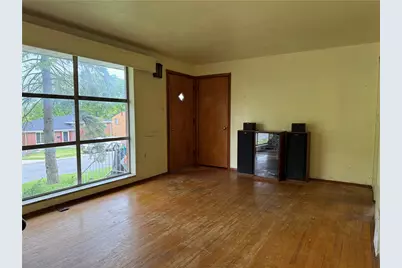 1725 Norsen Drive, Scott Township, PA 15243 - Photo 3