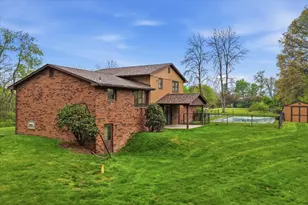 152 Laura Dr, Hanover Township, PA 15026 - Photo 33