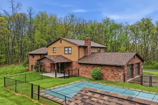 152 Laura Dr, Hanover Township, PA 15026 - Photo 35