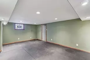 901 Arthur Ave, Scottdale, PA 15683 - Photo 17