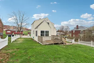 901 Arthur Ave, Scottdale, PA 15683 - Photo 21