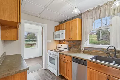 901 Arthur Avenue, Scottdale, PA 15683 - Photo 9
