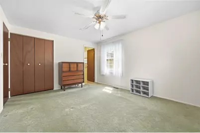 487 Tivoli Rd, Pittsburgh, PA 15239 - Photo 17