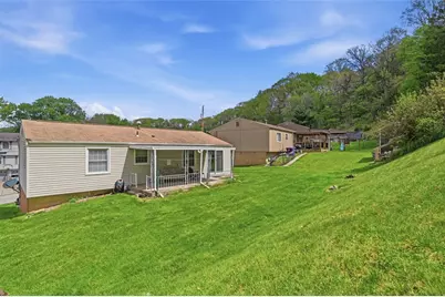 487 Tivoli Rd, Pittsburgh, PA 15239 - Photo 29