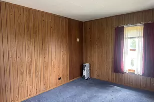 205 Stevenson St, Midway, PA 15060 - Photo 9