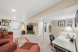 1034 Francis Rd, Pittsburgh, PA 15234 - Photo 25