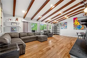 2453 Mt Royal Rd, Pittsburgh, PA 15217 - Photo 5