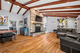 2453 Mt Royal Rd, Pittsburgh, PA 15217 - Photo 7