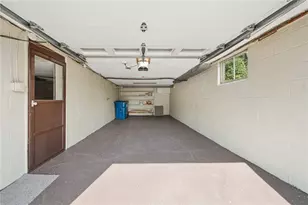 221 Clay Dr, Pittsburgh, PA 15235 - Photo 25
