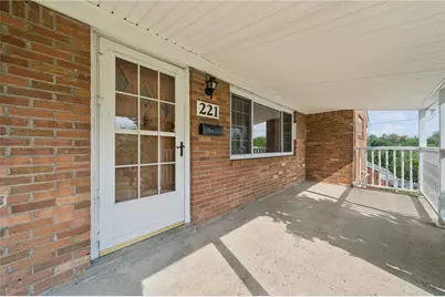 221 Clay Dr, Pittsburgh, PA 15235 - Photo 3