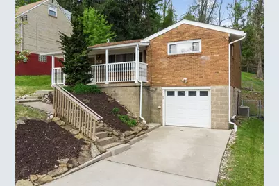 221 Clay Dr, Pittsburgh, PA 15235 - Photo 1