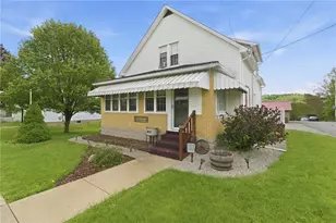 400 W Main St, Rural Valley Boro, PA 16249 - Photo 1