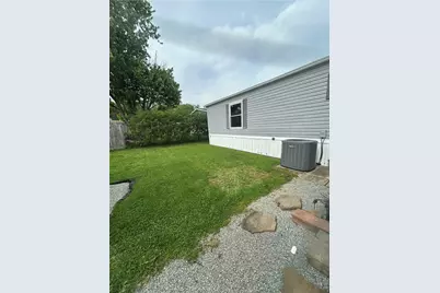 28 Hilltop Dr, Union Township, PA 15332 - Photo 31
