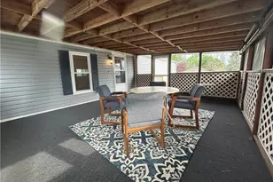28 Hilltop Dr, Union Township, PA 15332 - Photo 9