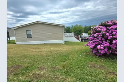 332 Maruca Dr, Mount Pleasant Township, PA 15666 - Photo 5