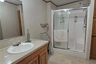 332 Maruca Dr, Mt Pleasant Boro, PA 15666 - Photo 19
