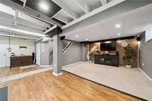 90 Sierra Dr, Pittsburgh, PA 15239 - Photo 27