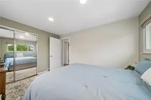 90 Sierra Dr, Pittsburgh, PA 15239 - Photo 23