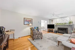 9133 S Irwin Ave, Pittsburgh, PA 15237 - Photo 5