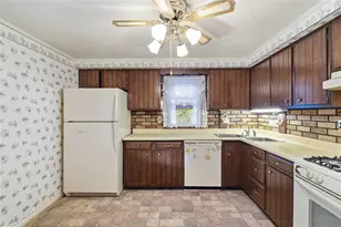 111 Arlene Ave, North Versailles, PA 15137 - Photo 9