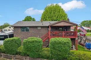 40 Meadowcrest Dr, Cecil, PA 15321 - Photo 23