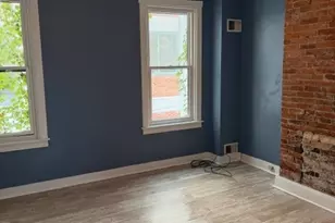 2106 Fox Wy, Pittsburgh, PA 15203 - Photo 11